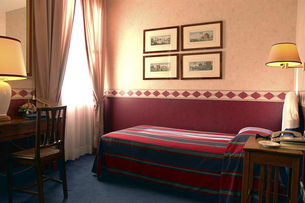 Hotel Colombia Triëst Buitenkant foto