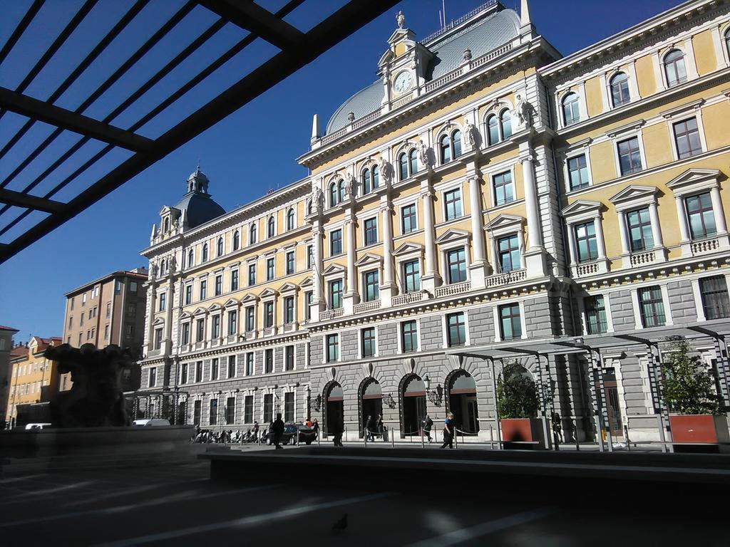 Hotel Colombia Triëst Buitenkant foto